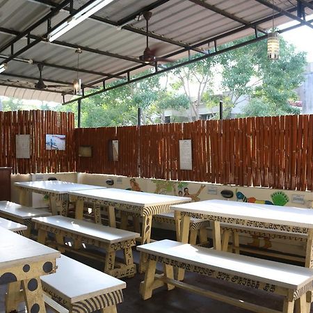 Elements Hostel Chennai Eksteriør billede