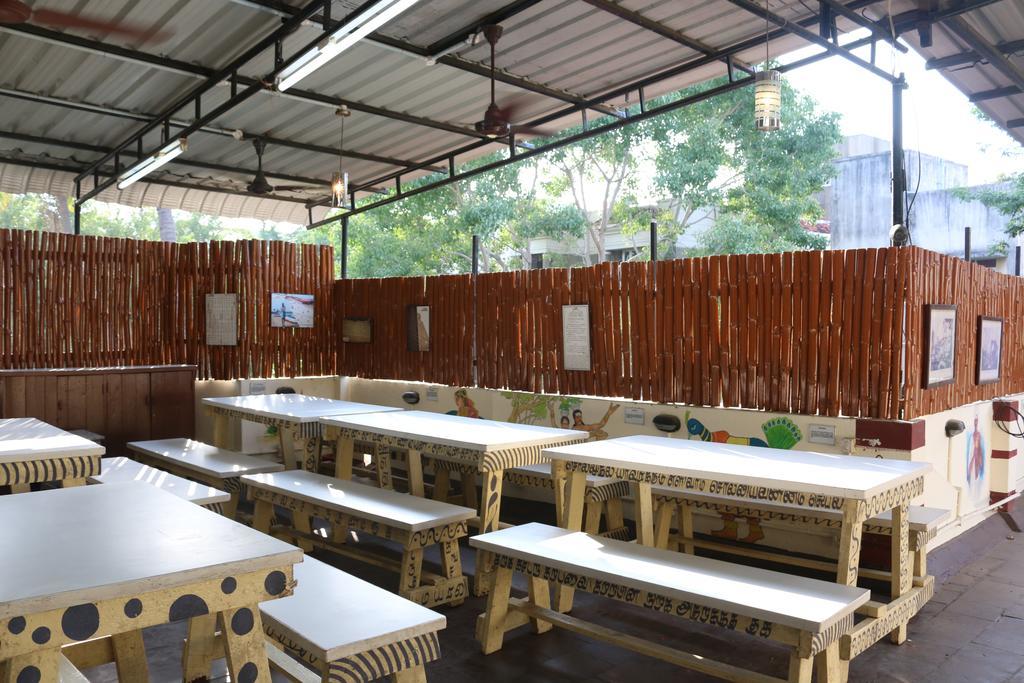 Elements Hostel Chennai Eksteriør billede